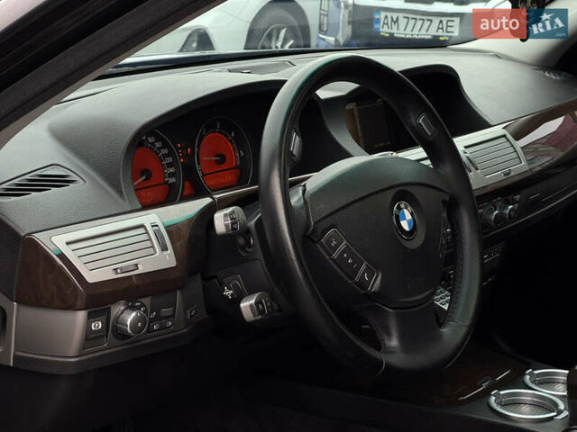 Чорний БМВ 7 Серія, об'ємом двигуна 2.99 л та пробігом 356 тис. км за 8800 $, фото 26 на Automoto.ua