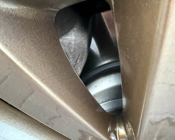 Черный БМВ 7 Серия, объемом двигателя 4.8 л и пробегом 270 тыс. км за 7350 $, фото 31 на Automoto.ua