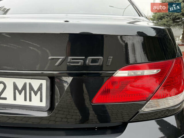 Черный БМВ 7 Серия, объемом двигателя 4.8 л и пробегом 270 тыс. км за 6750 $, фото 13 на Automoto.ua