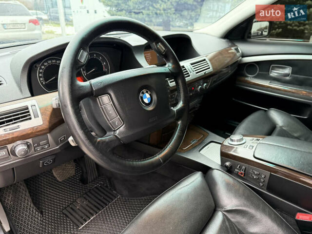 Черный БМВ 7 Серия, объемом двигателя 4.8 л и пробегом 270 тыс. км за 6750 $, фото 26 на Automoto.ua