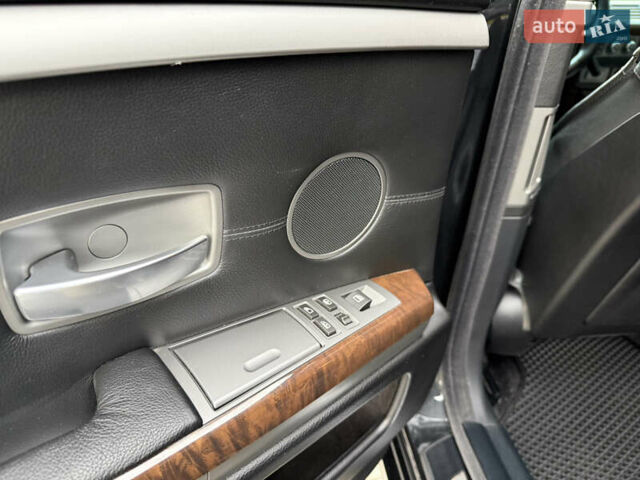 Черный БМВ 7 Серия, объемом двигателя 4.8 л и пробегом 270 тыс. км за 6750 $, фото 17 на Automoto.ua