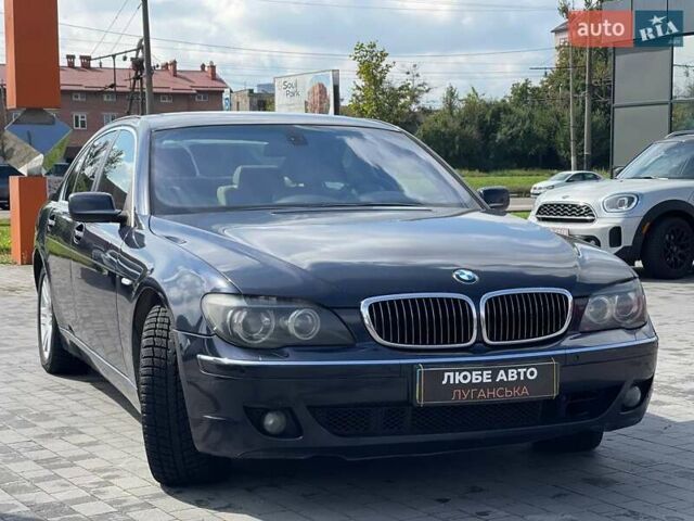 Черный БМВ 7 Серия, объемом двигателя 4.5 л и пробегом 215 тыс. км за 16000 $, фото 2 на Automoto.ua