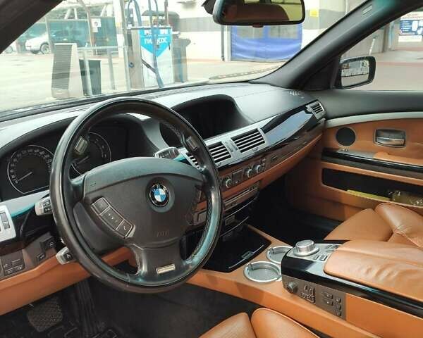 Черный БМВ 7 Серия, объемом двигателя 4.8 л и пробегом 224 тыс. км за 14000 $, фото 8 на Automoto.ua