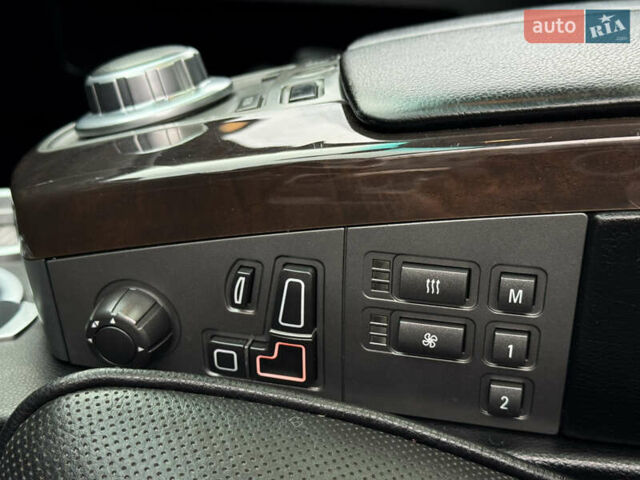 Чорний БМВ 7 Серія, об'ємом двигуна 2.99 л та пробігом 356 тис. км за 8800 $, фото 25 на Automoto.ua