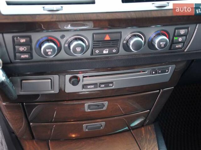 Черный БМВ 7 Серия, объемом двигателя 4.8 л и пробегом 270 тыс. км за 7400 $, фото 34 на Automoto.ua