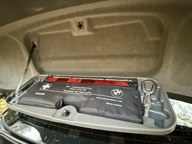 Черный БМВ 7 Серия, объемом двигателя 4.8 л и пробегом 262 тыс. км за 7350 $, фото 22 на Automoto.ua