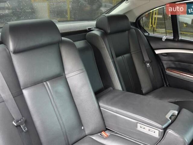 Черный БМВ 7 Серия, объемом двигателя 4.8 л и пробегом 270 тыс. км за 7400 $, фото 25 на Automoto.ua