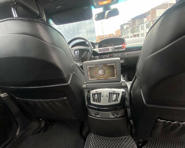 Чорний БМВ 7 Серія, об'ємом двигуна 4.8 л та пробігом 370 тис. км за 12400 $, фото 17 на Automoto.ua