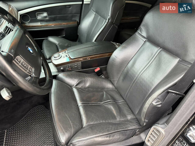 Черный БМВ 7 Серия, объемом двигателя 4.8 л и пробегом 270 тыс. км за 6750 $, фото 27 на Automoto.ua