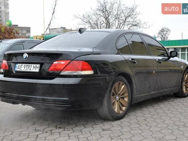 Черный БМВ 7 Серия, объемом двигателя 4.8 л и пробегом 270 тыс. км за 7400 $, фото 9 на Automoto.ua