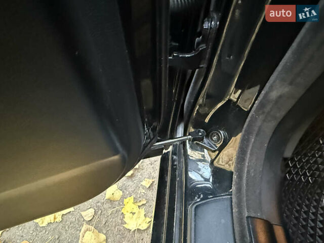 Черный БМВ 7 Серия, объемом двигателя 4.8 л и пробегом 270 тыс. км за 7350 $, фото 16 на Automoto.ua