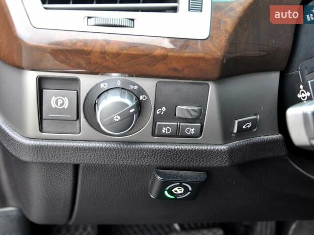 Черный БМВ 7 Серия, объемом двигателя 4.8 л и пробегом 270 тыс. км за 7400 $, фото 30 на Automoto.ua