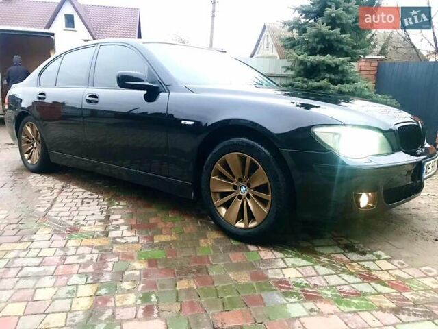 Черный БМВ 7 Серия, объемом двигателя 4.8 л и пробегом 283 тыс. км за 7000 $, фото 22 на Automoto.ua