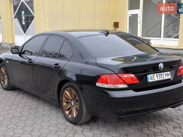 Черный БМВ 7 Серия, объемом двигателя 4.8 л и пробегом 270 тыс. км за 7400 $, фото 12 на Automoto.ua