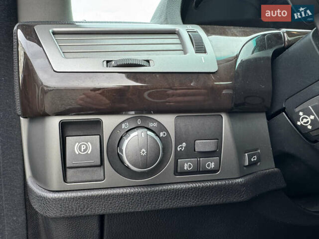Чорний БМВ 7 Серія, об'ємом двигуна 2.99 л та пробігом 356 тис. км за 8800 $, фото 21 на Automoto.ua