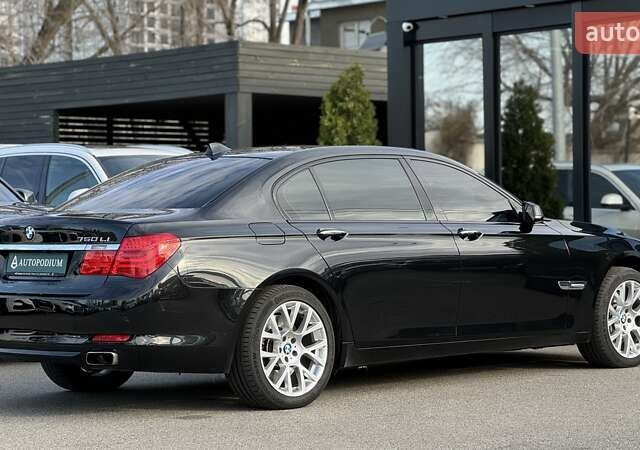 Чорний БМВ 7 Серія, об'ємом двигуна 4.4 л та пробігом 141 тис. км за 13500 $, фото 6 на Automoto.ua