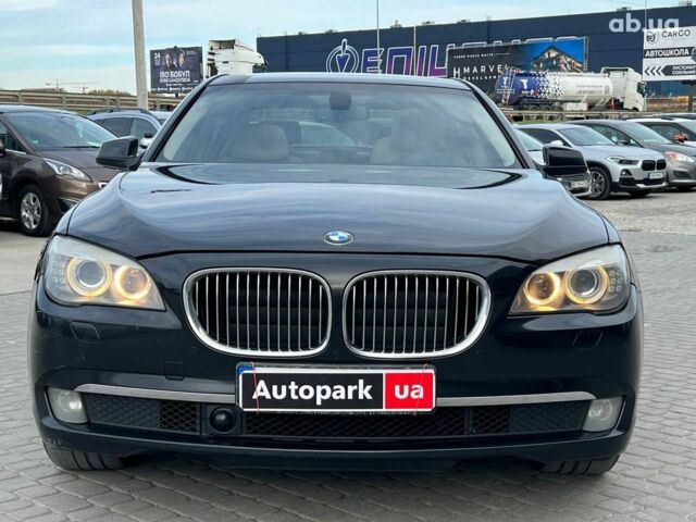 Черный БМВ 7 Серия, объемом двигателя 3 л и пробегом 298 тыс. км за 14290 $, фото 1 на Automoto.ua