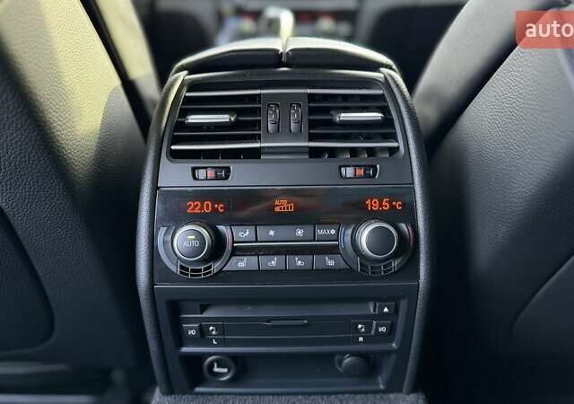 Чорний БМВ 7 Серія, об'ємом двигуна 4.4 л та пробігом 141 тис. км за 13500 $, фото 19 на Automoto.ua