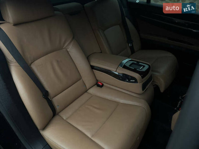 Чорний БМВ 7 Серія, об'ємом двигуна 2.99 л та пробігом 259 тис. км за 12999 $, фото 34 на Automoto.ua