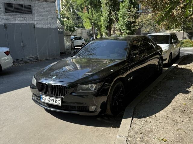 Черный БМВ 7 Серия, объемом двигателя 4.4 л и пробегом 200 тыс. км за 9600 $, фото 13 на Automoto.ua