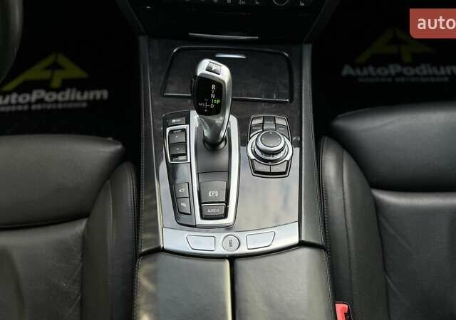 Чорний БМВ 7 Серія, об'ємом двигуна 4.4 л та пробігом 141 тис. км за 13500 $, фото 30 на Automoto.ua