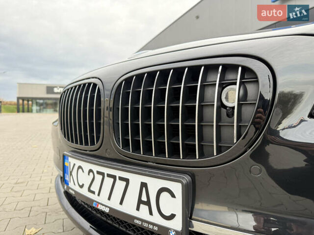Чорний БМВ 7 Серія, об'ємом двигуна 2.98 л та пробігом 207 тис. км за 13999 $, фото 21 на Automoto.ua