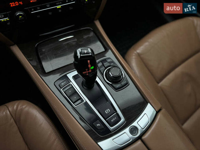 Чорний БМВ 7 Серія, об'ємом двигуна 2.99 л та пробігом 259 тис. км за 12999 $, фото 43 на Automoto.ua