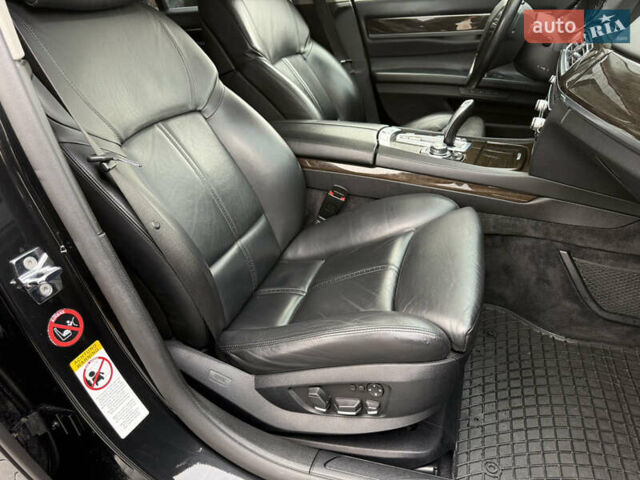 Чорний БМВ 7 Серія, об'ємом двигуна 2.98 л та пробігом 207 тис. км за 13999 $, фото 43 на Automoto.ua