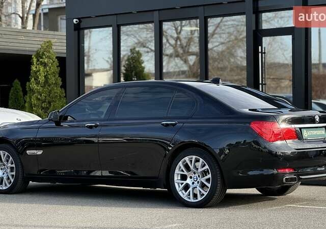 Чорний БМВ 7 Серія, об'ємом двигуна 4.4 л та пробігом 141 тис. км за 13500 $, фото 4 на Automoto.ua