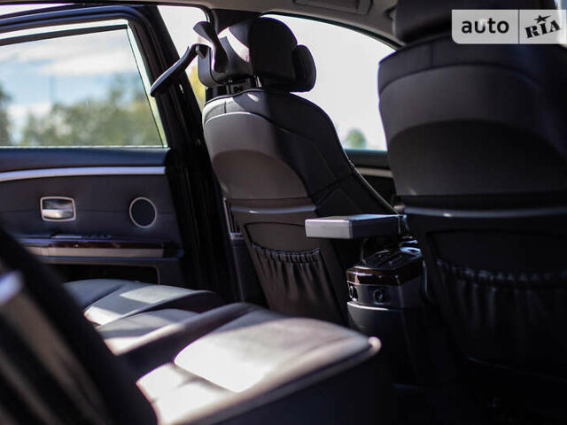Черный БМВ 7 Серия, объемом двигателя 4 л и пробегом 230 тыс. км за 9000 $, фото 27 на Automoto.ua