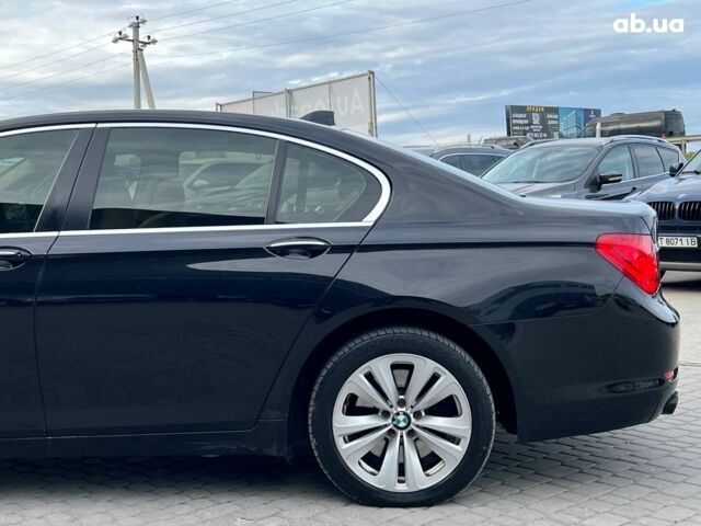 Черный БМВ 7 Серия, объемом двигателя 3 л и пробегом 298 тыс. км за 14290 $, фото 4 на Automoto.ua