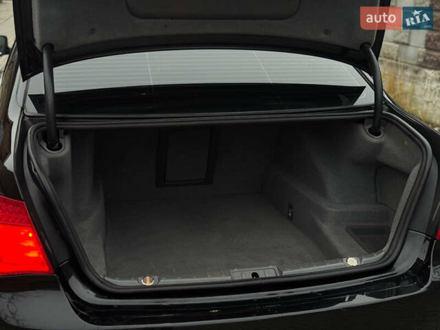 Чорний БМВ 7 Серія, об'ємом двигуна 2.99 л та пробігом 259 тис. км за 12999 $, фото 24 на Automoto.ua