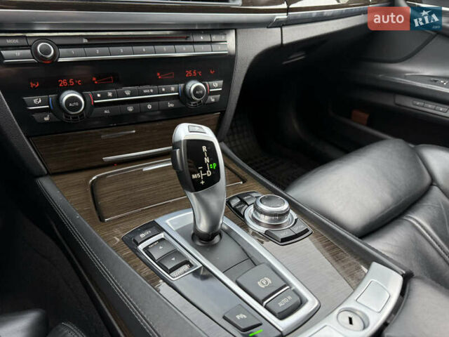 Чорний БМВ 7 Серія, об'ємом двигуна 2.98 л та пробігом 207 тис. км за 13999 $, фото 31 на Automoto.ua