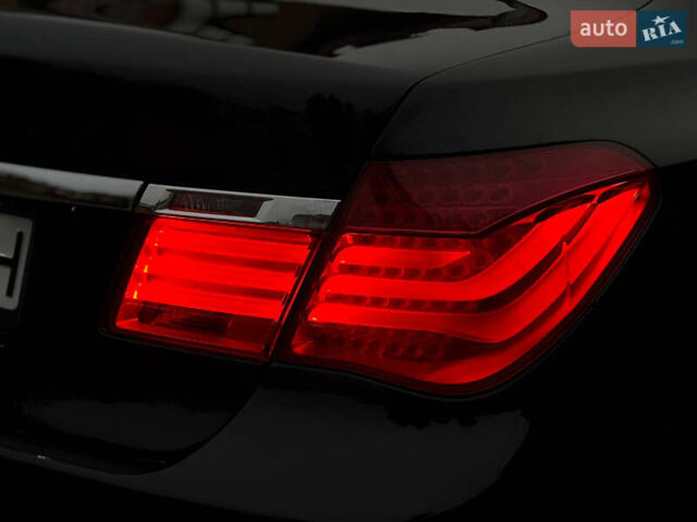 Чорний БМВ 7 Серія, об'ємом двигуна 2.99 л та пробігом 259 тис. км за 12999 $, фото 21 на Automoto.ua