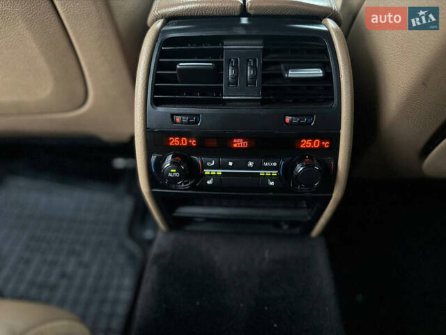 Чорний БМВ 7 Серія, об'ємом двигуна 2.99 л та пробігом 259 тис. км за 12999 $, фото 33 на Automoto.ua