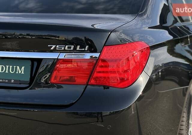 Чорний БМВ 7 Серія, об'ємом двигуна 4.4 л та пробігом 141 тис. км за 13500 $, фото 44 на Automoto.ua