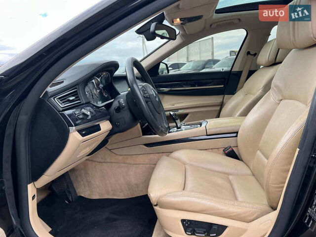 Черный БМВ 7 Серия, объемом двигателя 3 л и пробегом 298 тыс. км за 14290 $, фото 17 на Automoto.ua