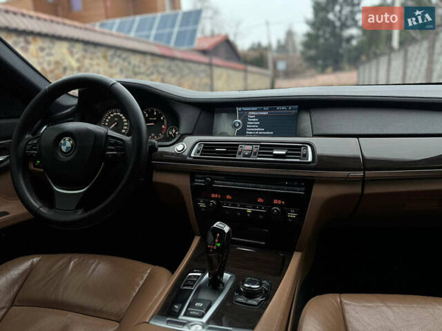 Чорний БМВ 7 Серія, об'ємом двигуна 2.99 л та пробігом 259 тис. км за 12999 $, фото 40 на Automoto.ua