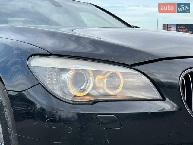Черный БМВ 7 Серия, объемом двигателя 3 л и пробегом 298 тыс. км за 14290 $, фото 12 на Automoto.ua