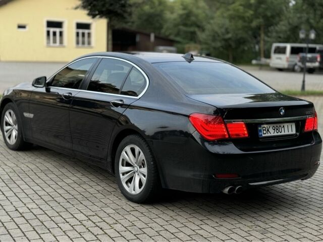 Черный БМВ 7 Серия, объемом двигателя 3 л и пробегом 324 тыс. км за 11999 $, фото 5 на Automoto.ua