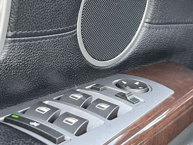 Черный БМВ 7 Серия, объемом двигателя 3 л и пробегом 514 тыс. км за 6500 $, фото 12 на Automoto.ua