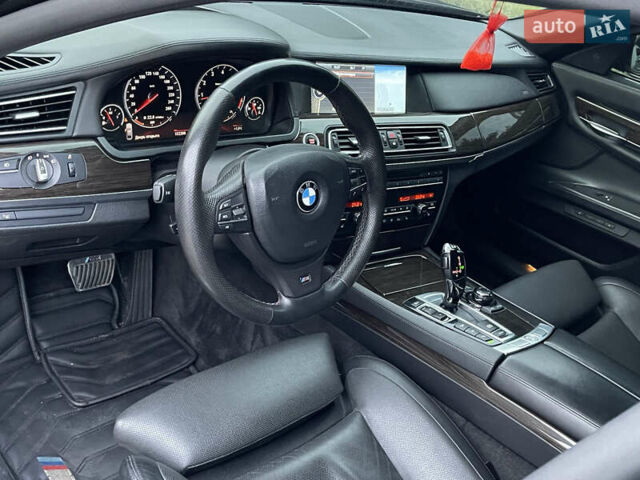 БМВ 7 Серия 2009 в Днепре (Днепропетровске) на Automoto.ua Черный БМВ 7 Серия, объемом двигателя 4.4 л и пробегом 159 тыс. км за 13300 $, фото 19 на Automoto.ua
