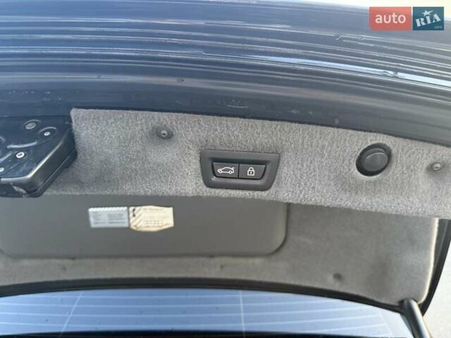 Черный БМВ 7 Серия, объемом двигателя 2.99 л и пробегом 299 тыс. км за 18499 $, фото 49 на Automoto.ua