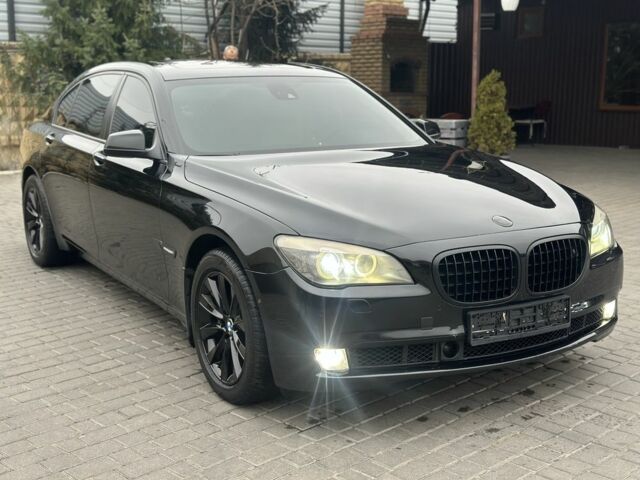 Чорний БМВ 7 Серія, об'ємом двигуна 4.4 л та пробігом 280 тис. км за 9000 $, фото 2 на Automoto.ua