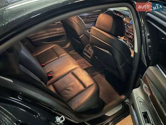 Черный БМВ 7 Серия, объемом двигателя 2.98 л и пробегом 300 тыс. км за 17000 $, фото 8 на Automoto.ua