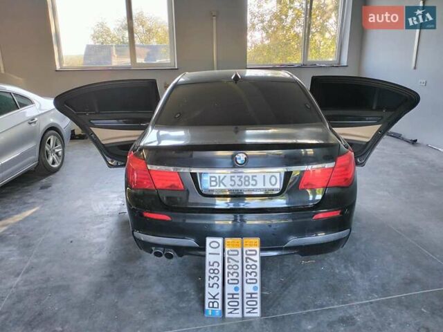 Черный БМВ 7 Серия, объемом двигателя 2.99 л и пробегом 240 тыс. км за 12700 $, фото 7 на Automoto.ua