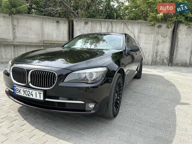 Чорний БМВ 7 Серія, об'ємом двигуна 2.99 л та пробігом 311 тис. км за 14500 $, фото 1 на Automoto.ua