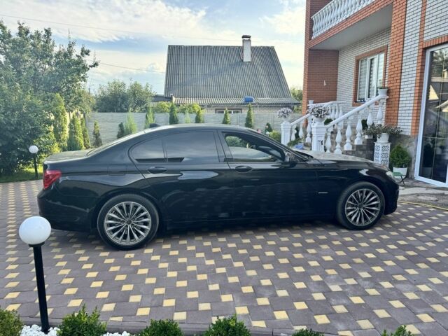 Черный БМВ 7 Серия, объемом двигателя 3 л и пробегом 316 тыс. км за 15999 $, фото 4 на Automoto.ua