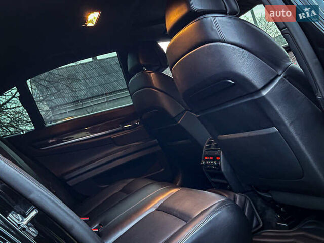 БМВ 7 Серия 2009 в Днепре (Днепропетровске) на Automoto.ua Черный БМВ 7 Серия, объемом двигателя 4.4 л и пробегом 159 тыс. км за 13300 $, фото 28 на Automoto.ua
