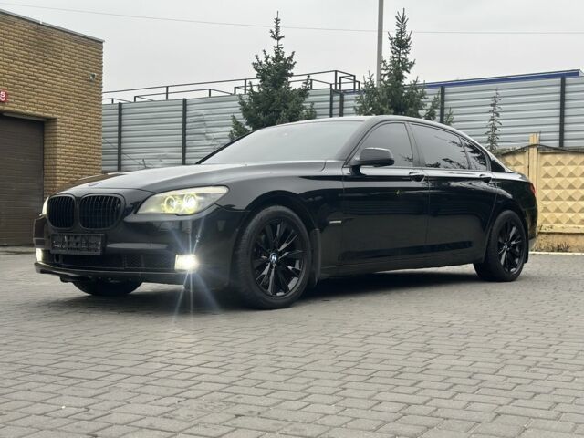 Чорний БМВ 7 Серія, об'ємом двигуна 4.4 л та пробігом 280 тис. км за 9000 $, фото 4 на Automoto.ua